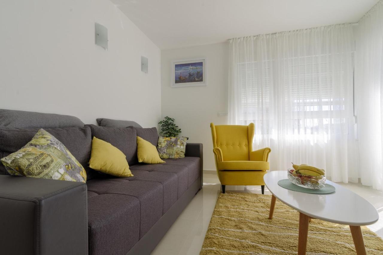 Apartment S-7 Трогир Экстерьер фото